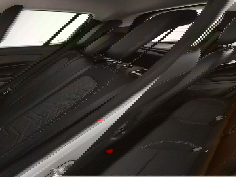 Jeep Avenger usata a Caserta (19)