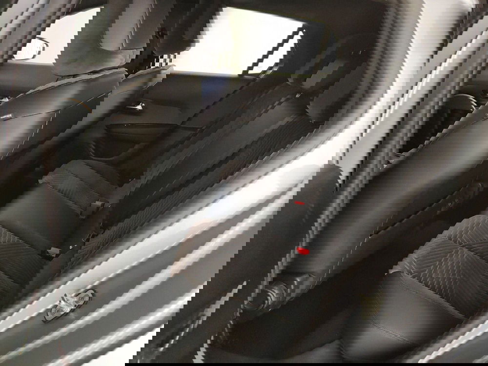 Lancia Ypsilon usata a Caserta (19)