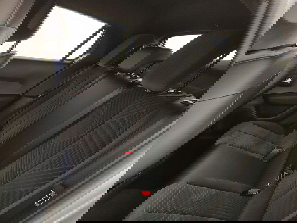 Lancia Ypsilon usata a Caserta (20)