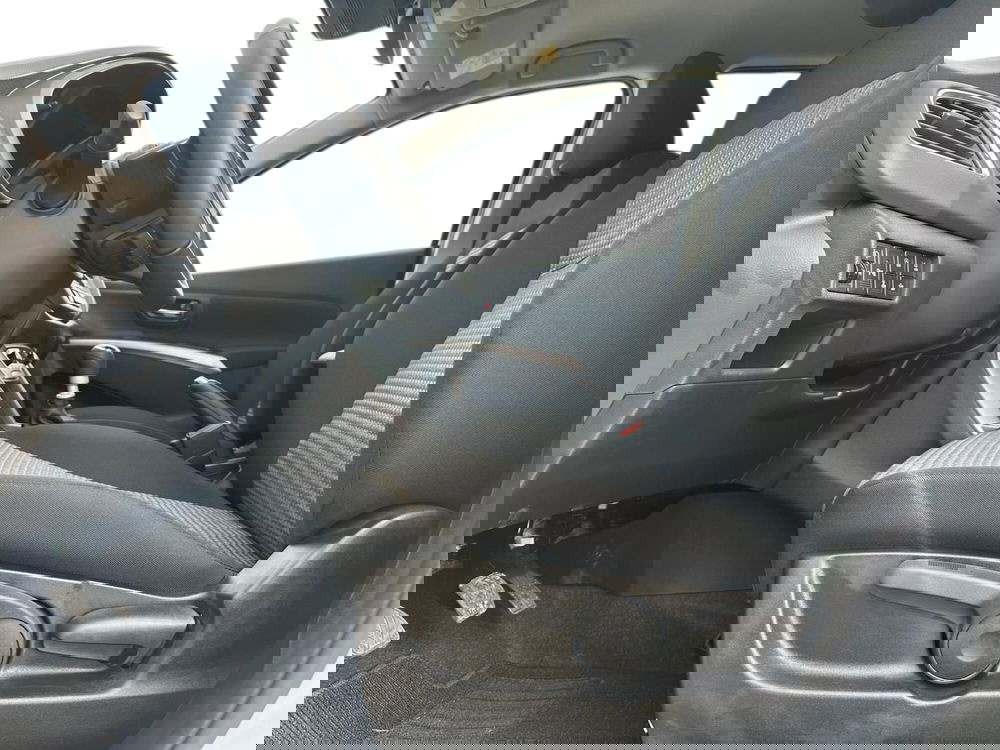 Suzuki S-Cross nuova a Pistoia (13)