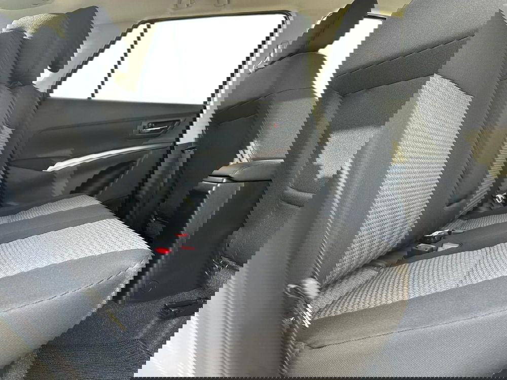 Suzuki S-Cross nuova a Pistoia (14)