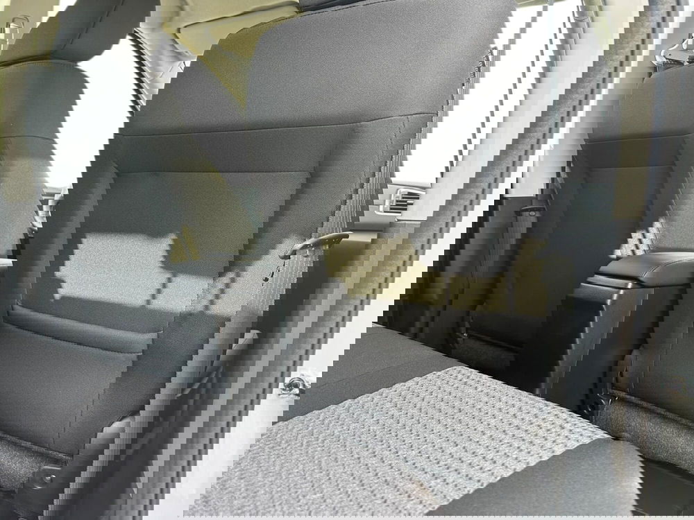 Suzuki S-Cross nuova a Pistoia (15)