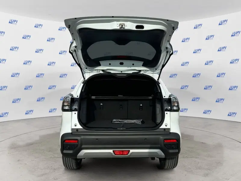 Suzuki S-Cross nuova a Pistoia (17)