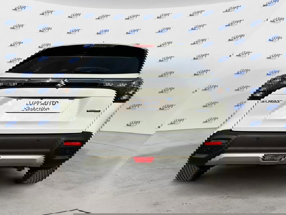 Suzuki S-Cross nuova a Pistoia (6)