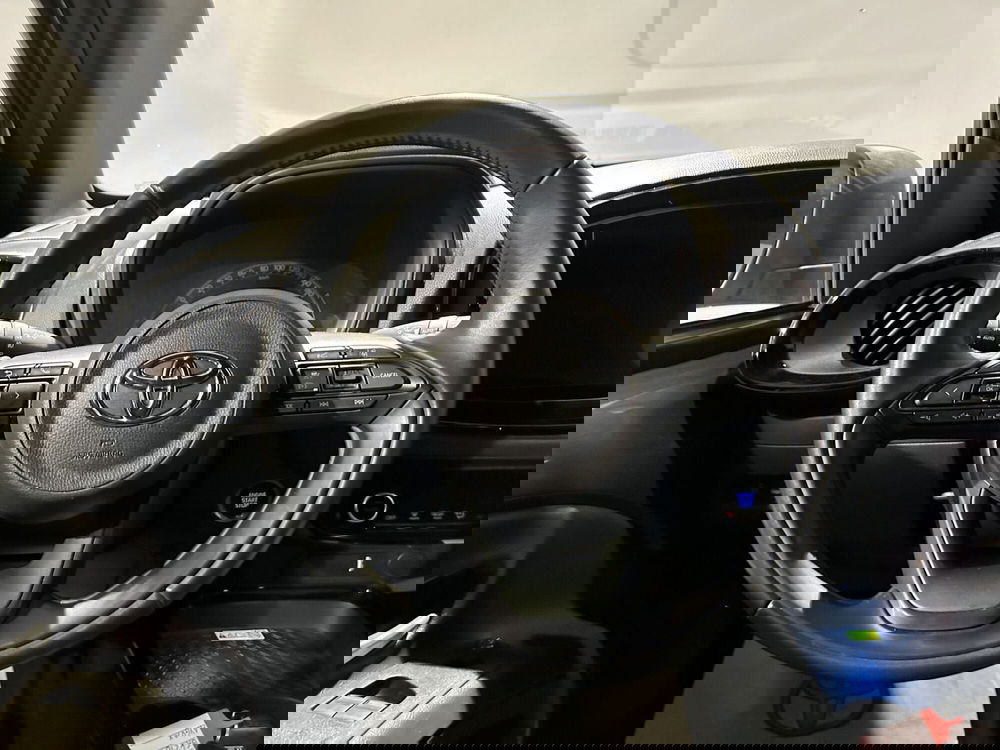 Toyota Aygo X usata a Milano (10)