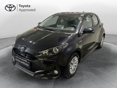 Toyota Yaris 1.5 Hybrid 5 porte Energy del 2022 usata a Milano