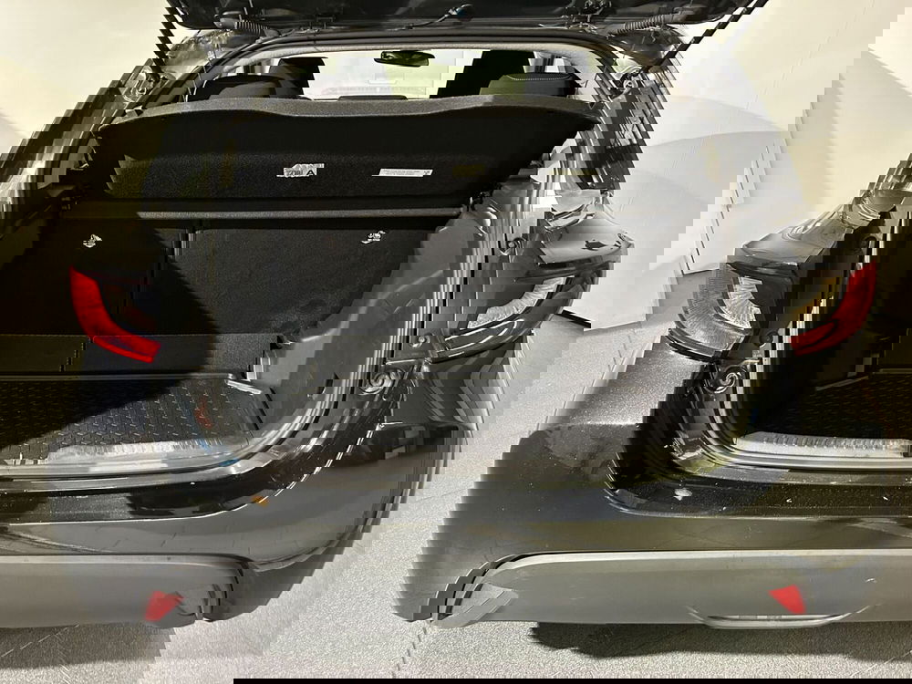 Toyota Yaris usata a Milano (10)