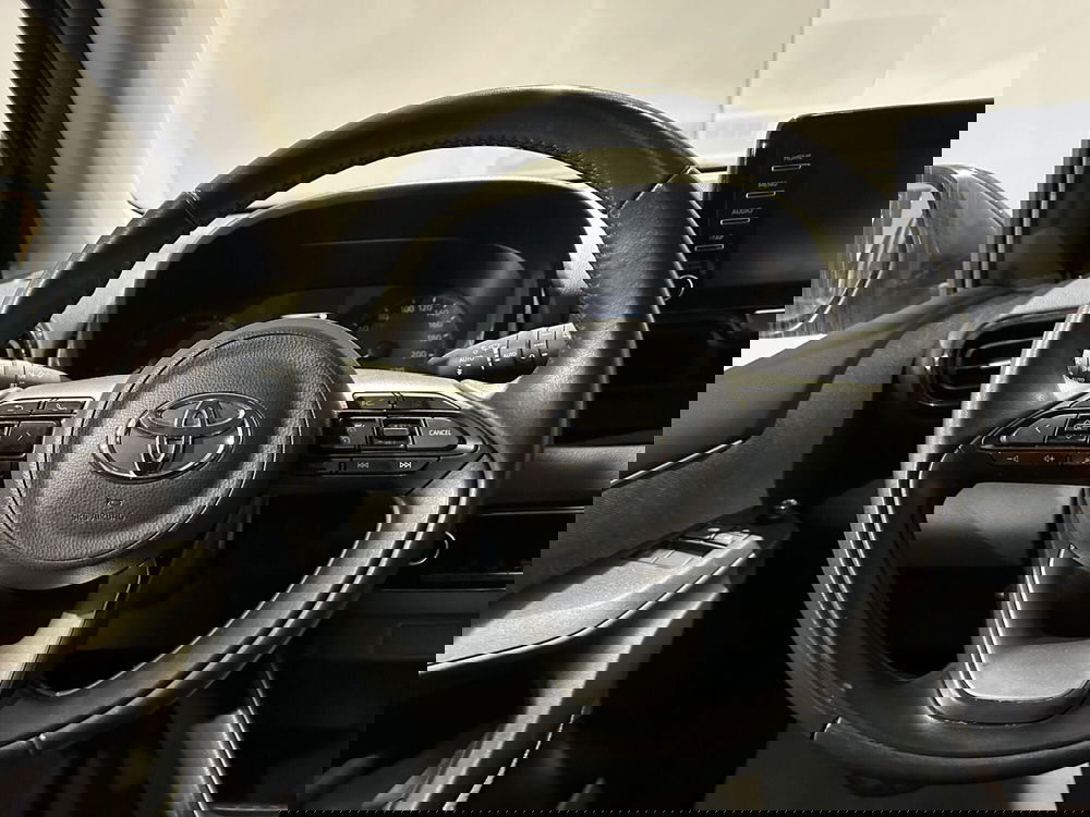 Toyota Yaris usata a Milano (9)