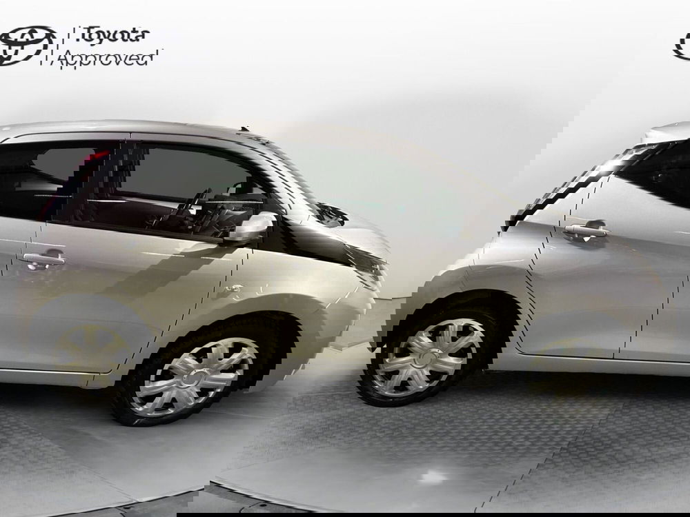 Toyota Aygo usata a Milano (14)