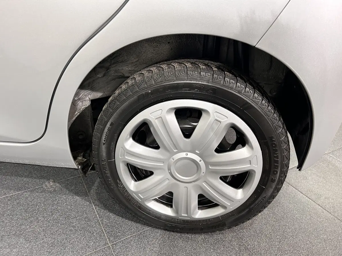 Toyota Aygo usata a Milano (15)