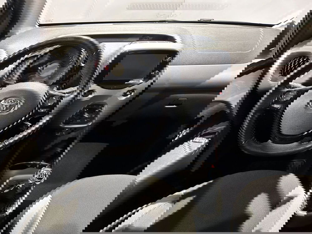 Toyota Aygo usata a Milano (9)