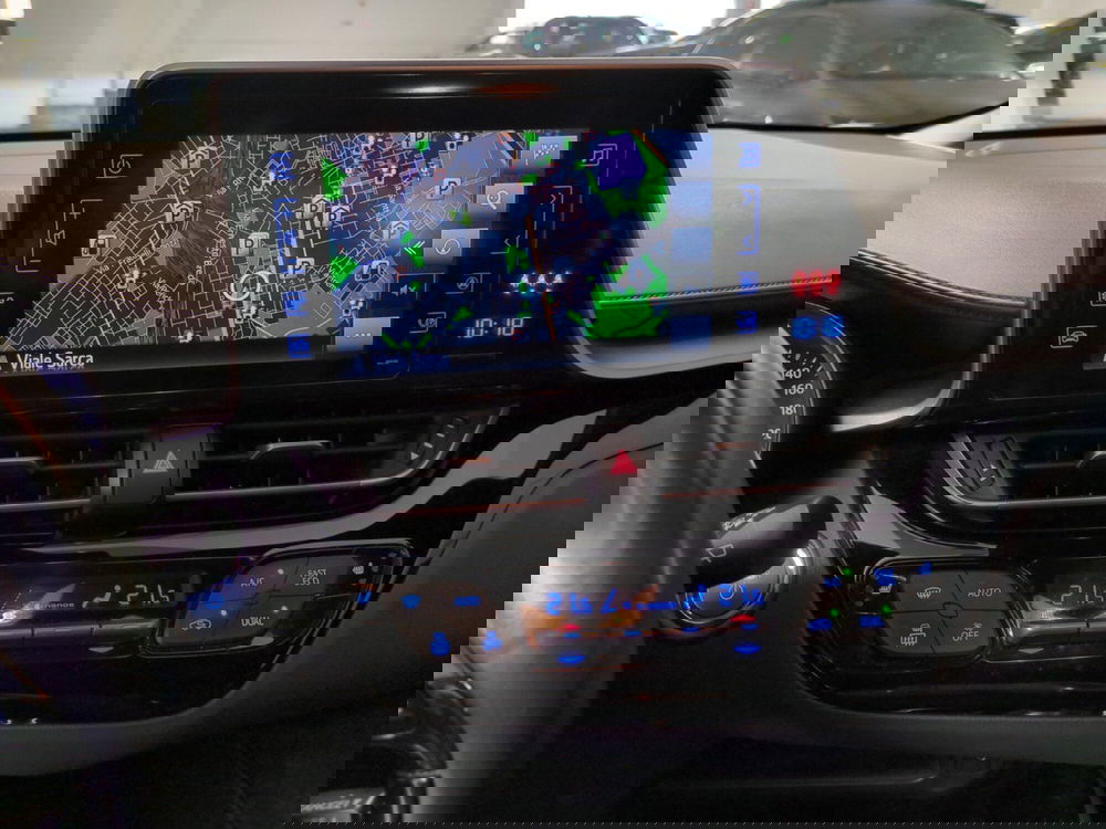 Toyota Toyota C-HR usata a Milano (16)