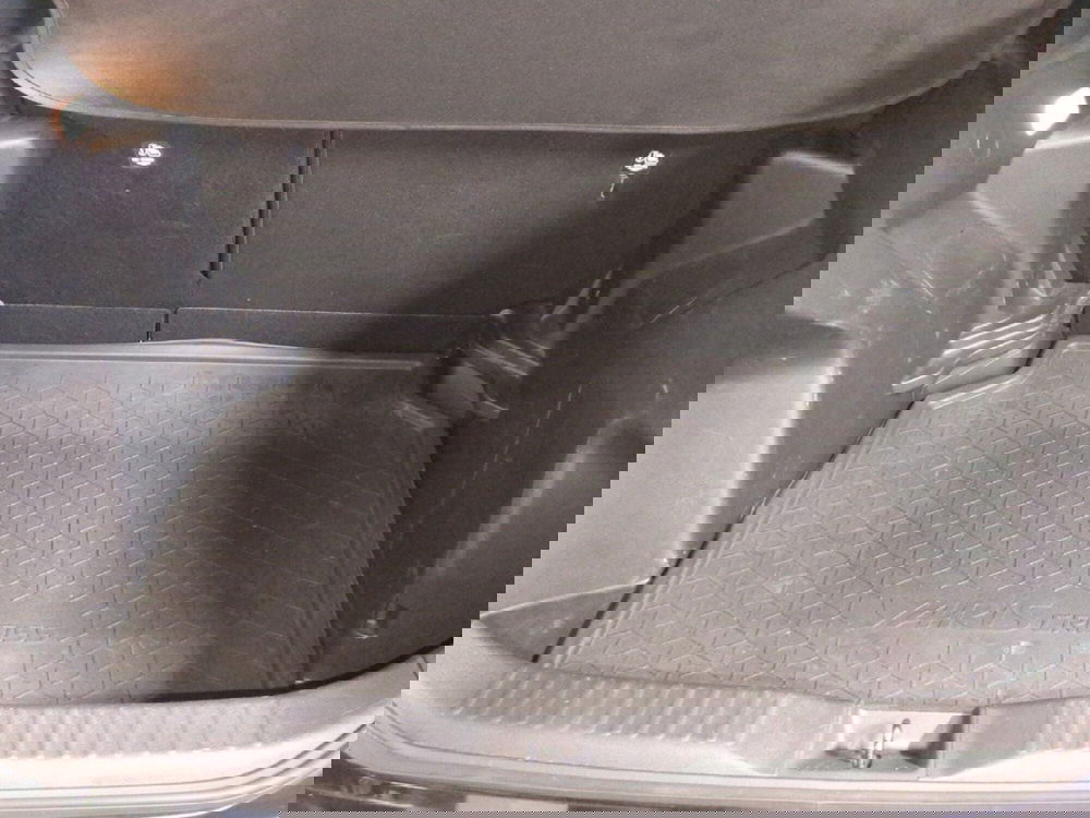 Toyota Yaris Cross usata a Milano (10)