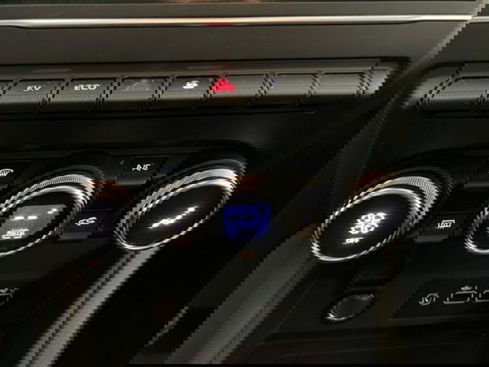 Renault Captur usata a Como (14)