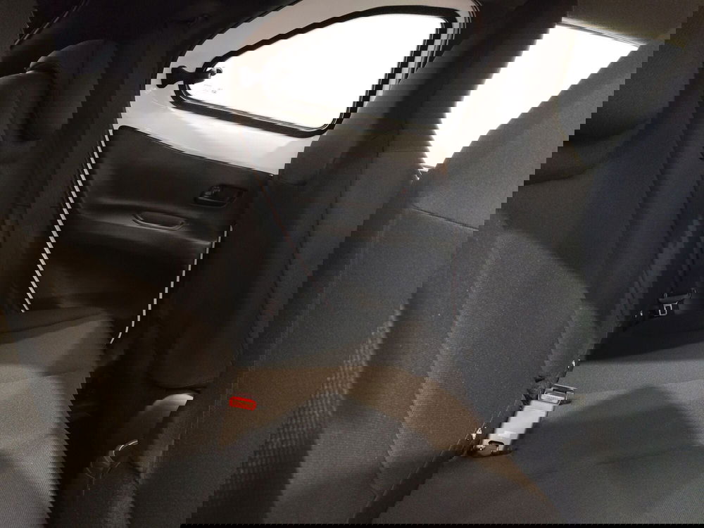 Toyota Aygo X usata a Frosinone (7)
