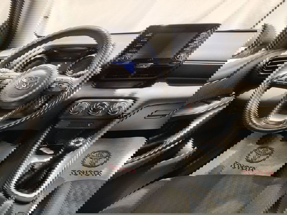 Toyota Yaris usata a Roma (10)