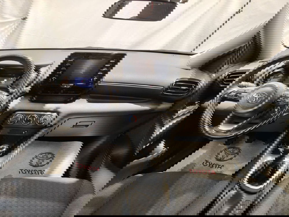 Toyota Yaris usata a Roma (9)