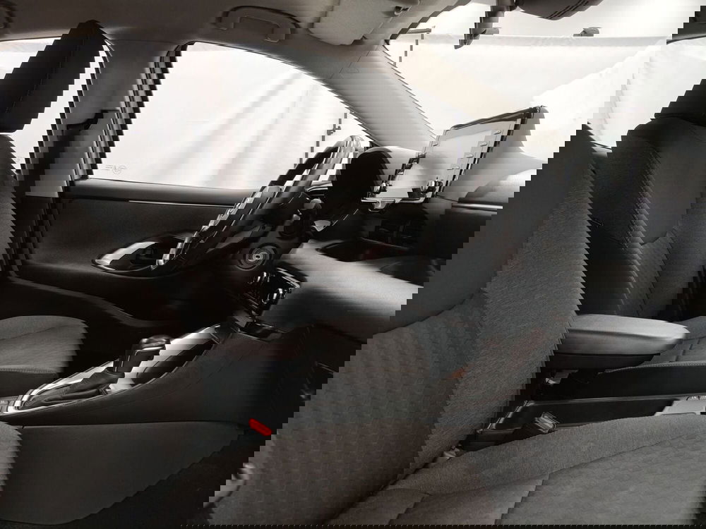 Toyota Yaris usata a Roma (6)