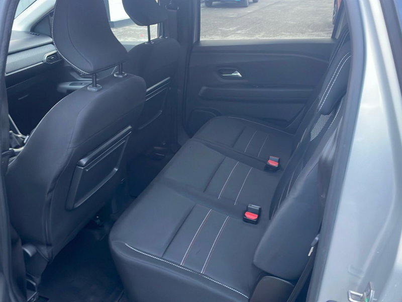 Dacia Jogger usata a Bologna (13)