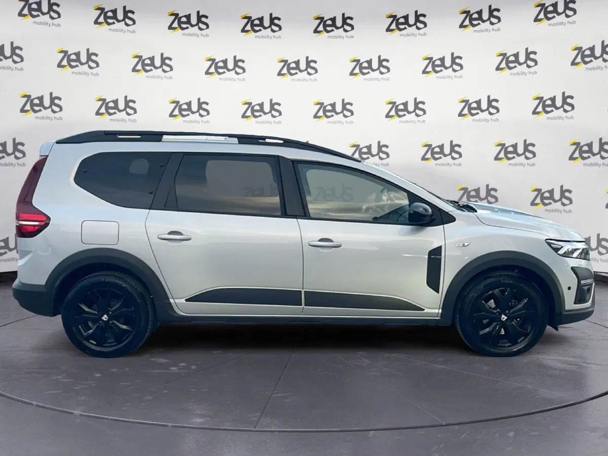 Dacia Jogger usata a Bologna (5)