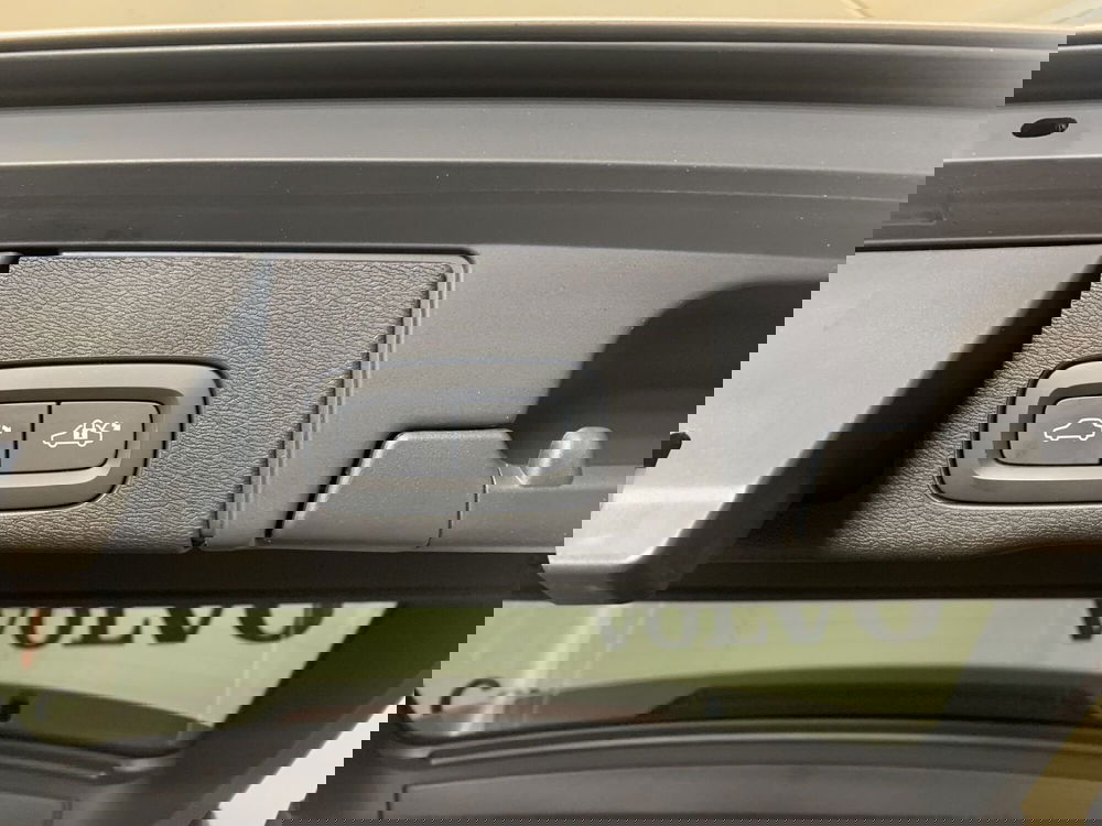 Volvo XC60 usata a Ferrara (14)