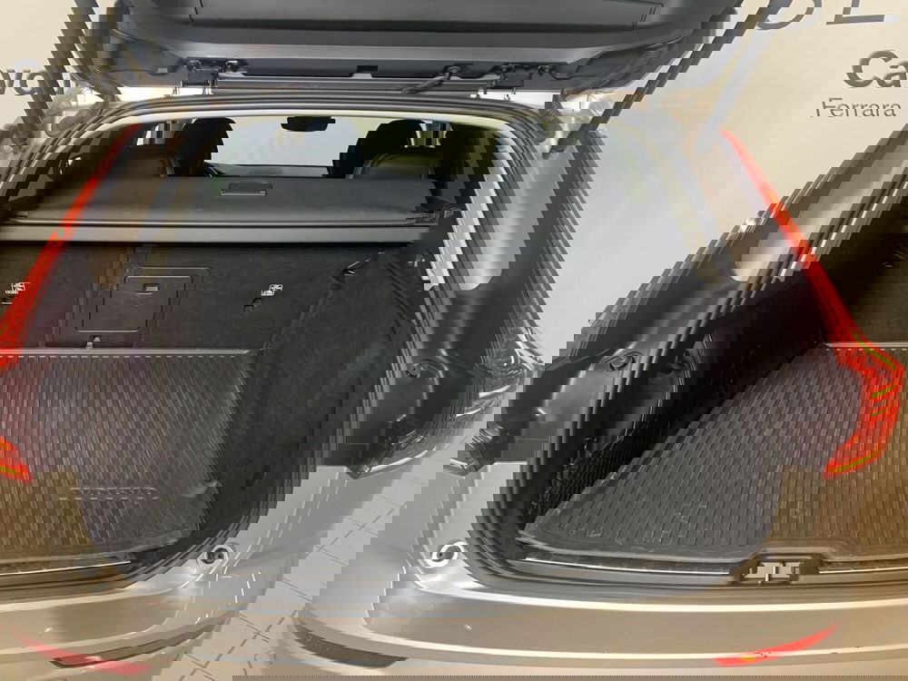 Volvo XC60 usata a Ferrara (15)