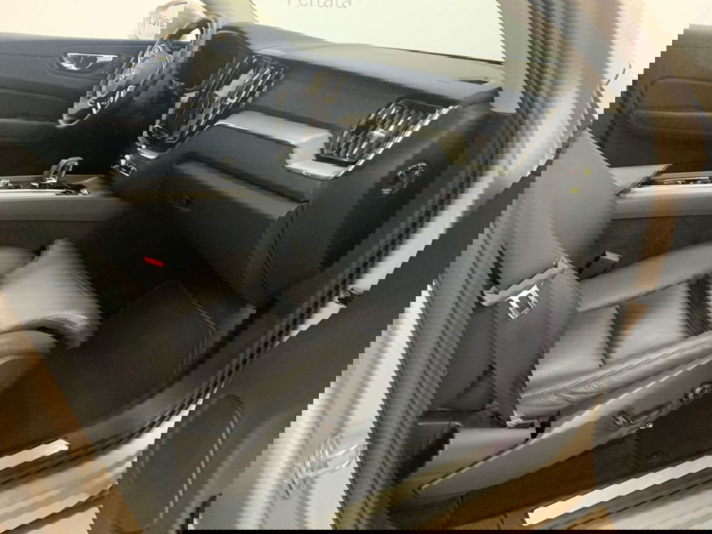 Volvo XC60 usata a Ferrara (17)