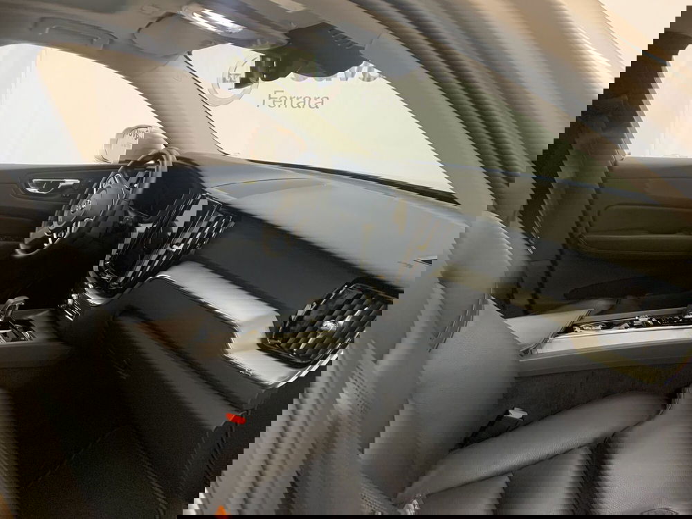 Volvo XC60 usata a Ferrara (18)