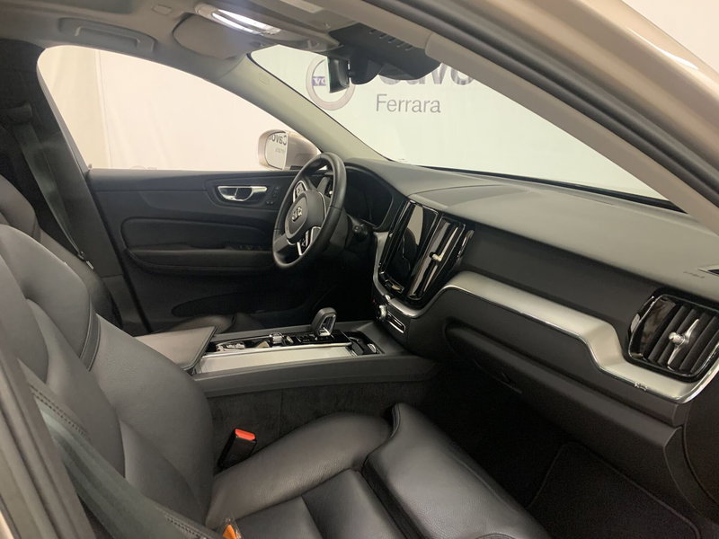 Volvo XC60 usata a Ferrara (18)