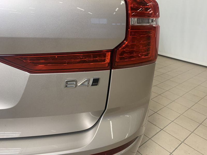 Volvo XC60 usata a Ferrara (8)