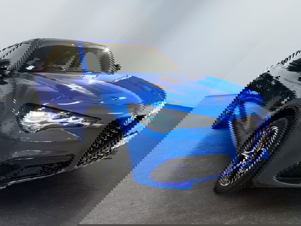 Alfa Romeo Stelvio usata a Modena (3)