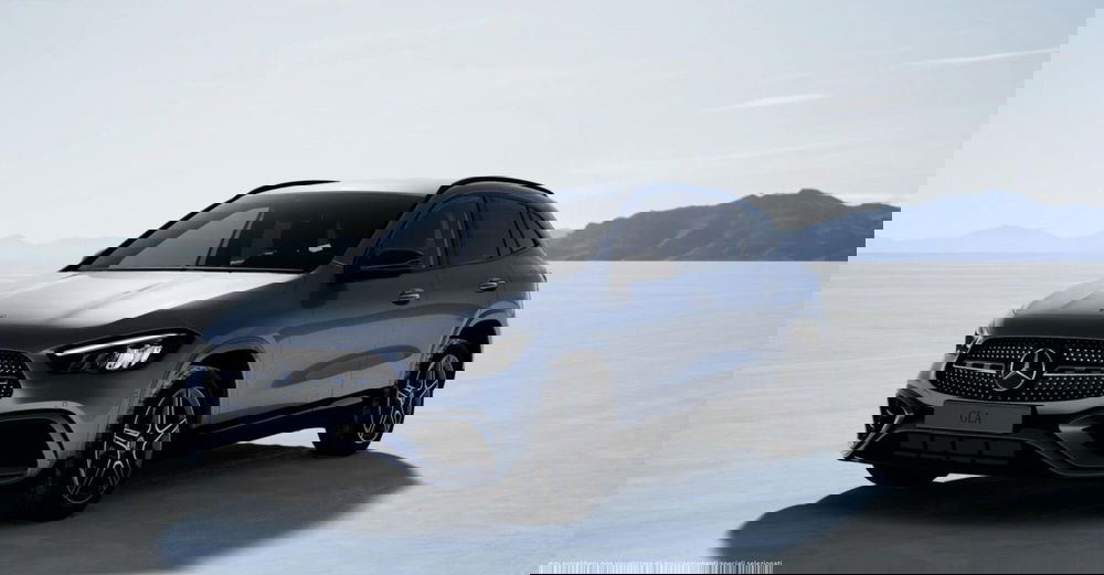 Mercedes-Benz GLA SUV nuova a Bergamo (3)