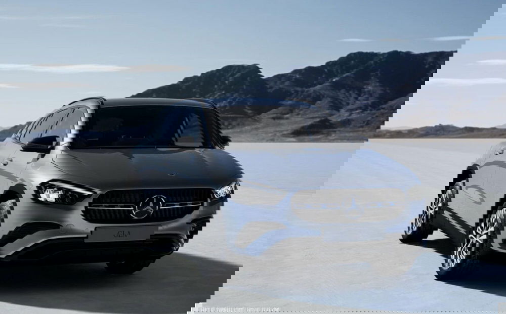 Mercedes-Benz GLA SUV nuova a Bergamo (3)