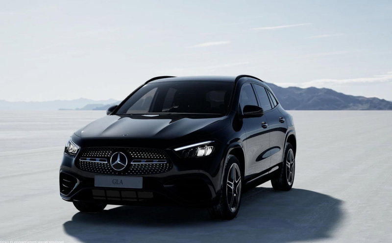 Mercedes-Benz GLA SUV nuova a Bergamo (4)
