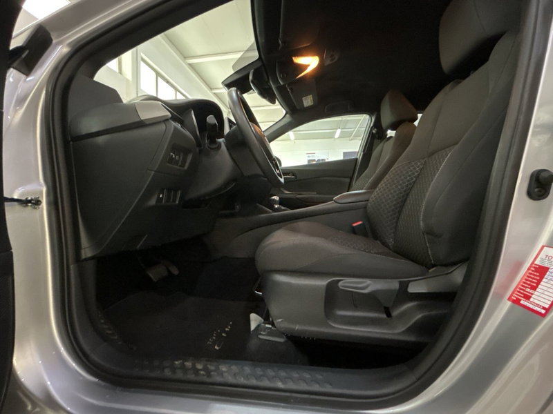 Toyota Toyota C-HR usata a Bologna (8)