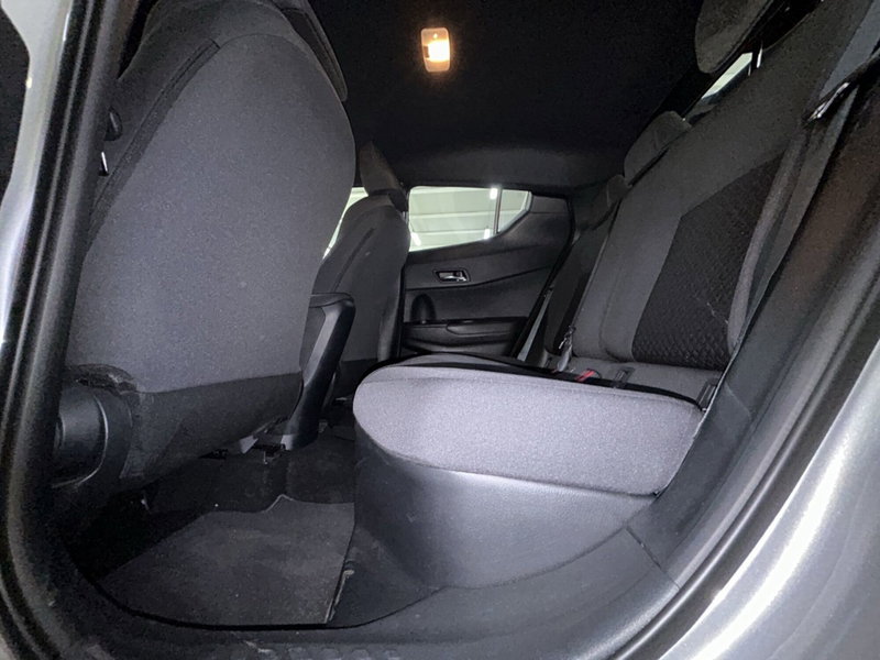 Toyota Toyota C-HR usata a Bologna (9)