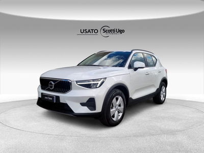 Volvo XC40 2.0 b3 Essential auto del 2025 usata a Castelfiorentino