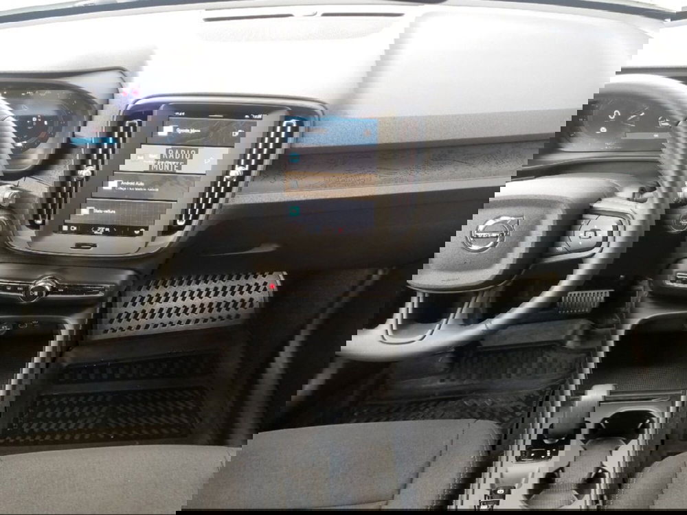 Volvo XC40 usata a Firenze (9)