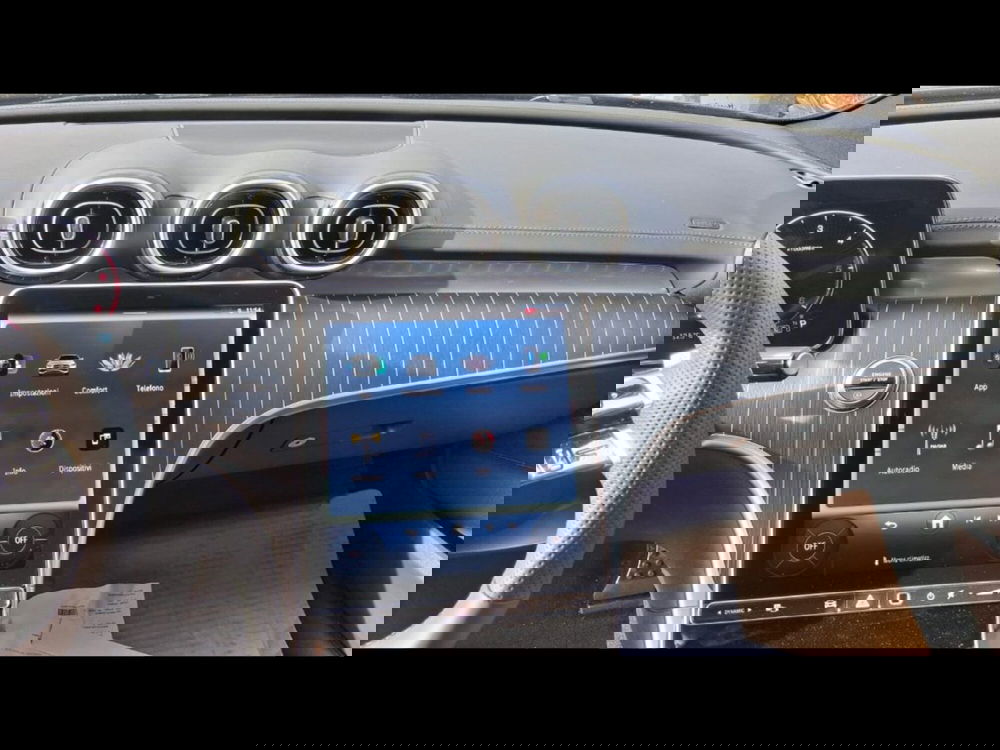 Mercedes-Benz Classe C nuova a Firenze (10)