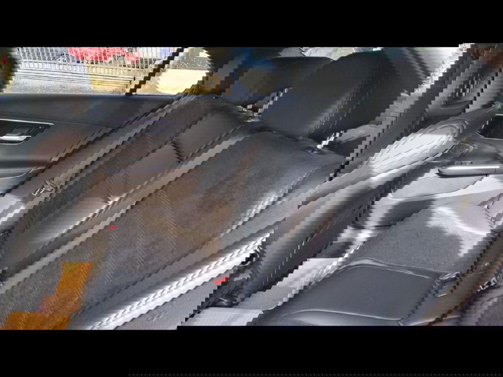 Mercedes-Benz Classe C nuova a Firenze (14)