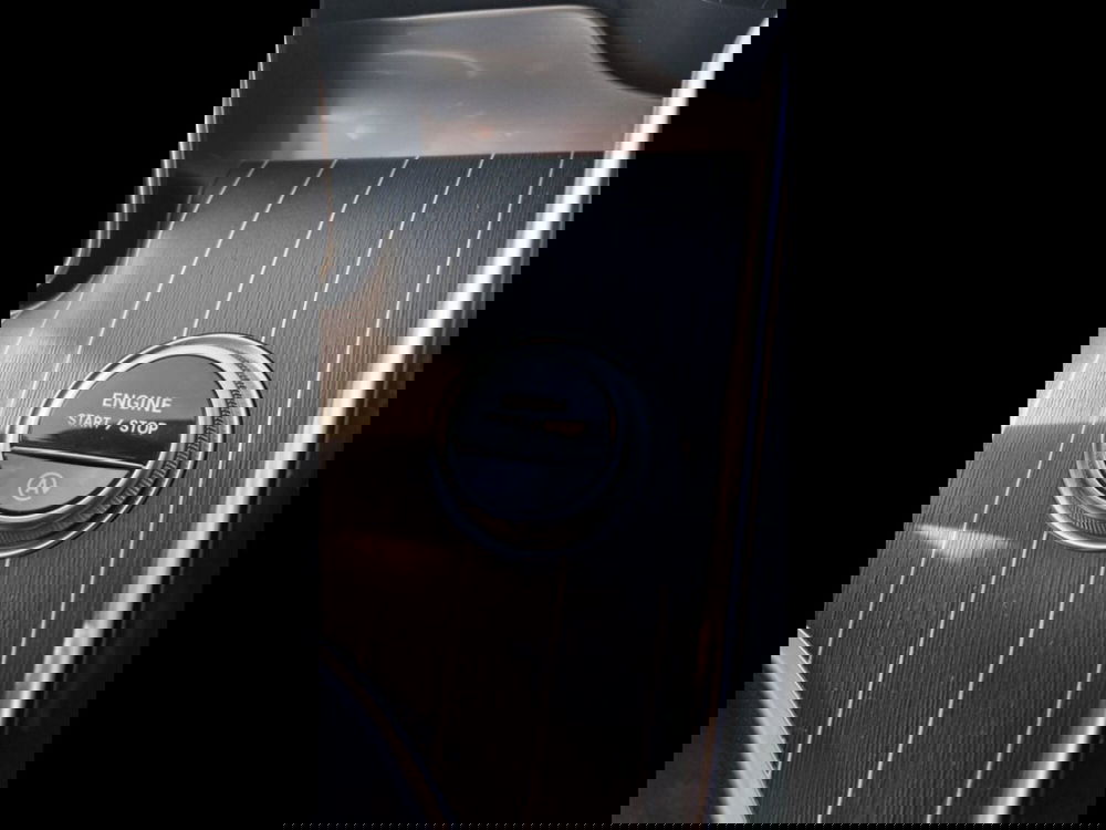 Mercedes-Benz Classe C nuova a Firenze (16)