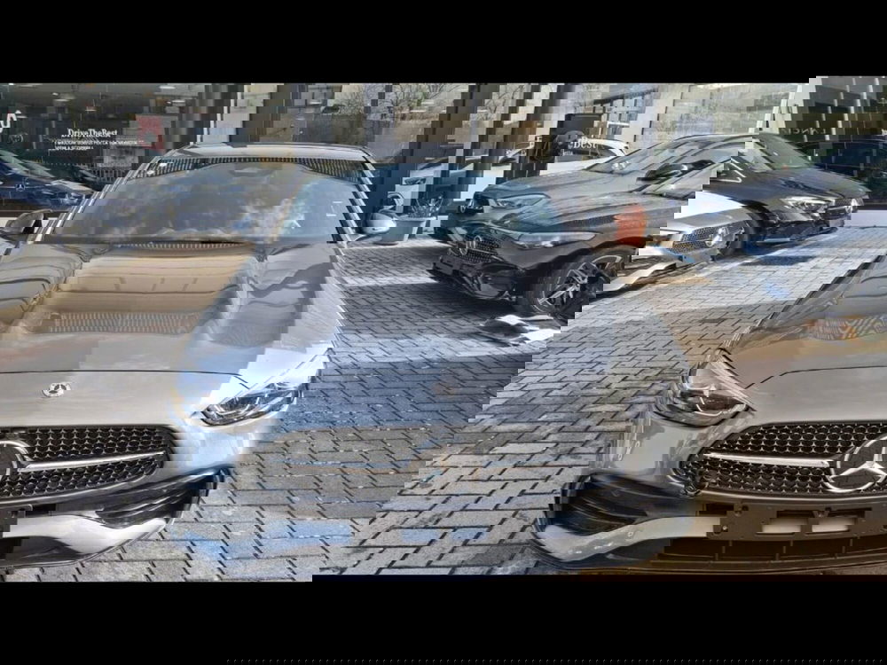 Mercedes-Benz Classe C nuova a Firenze (2)