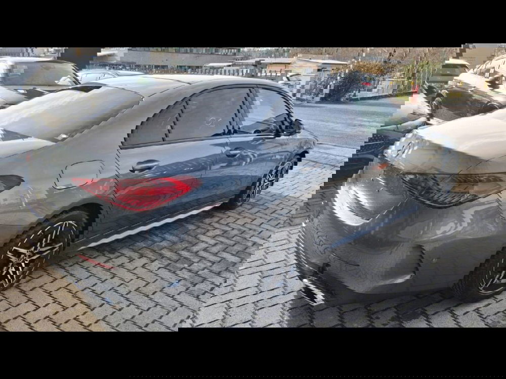 Mercedes-Benz Classe C nuova a Firenze (6)