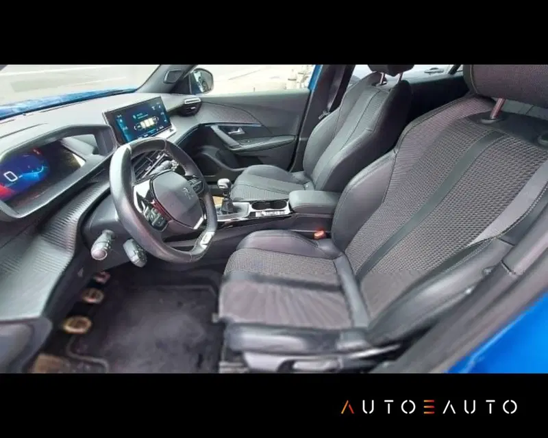 Peugeot 2008 usata a Parma (14)