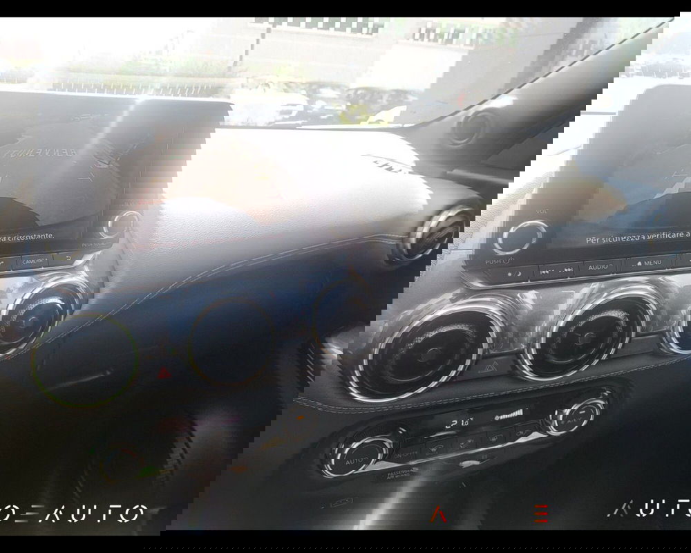 Nissan Juke usata a Reggio Emilia (16)