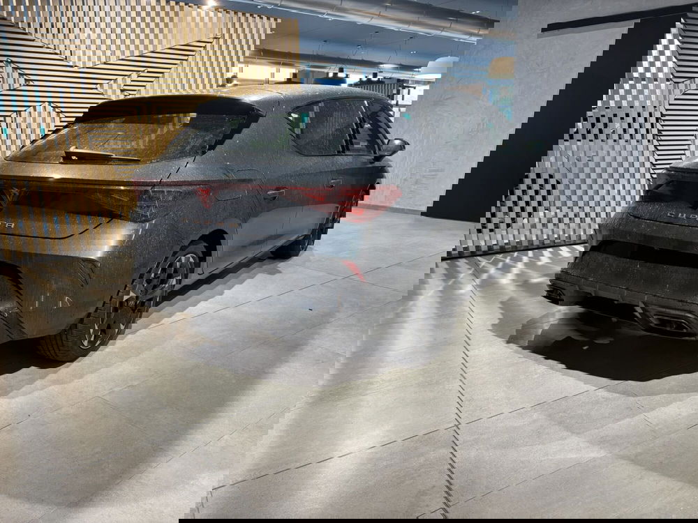 Cupra Leon nuova a Ferrara (5)