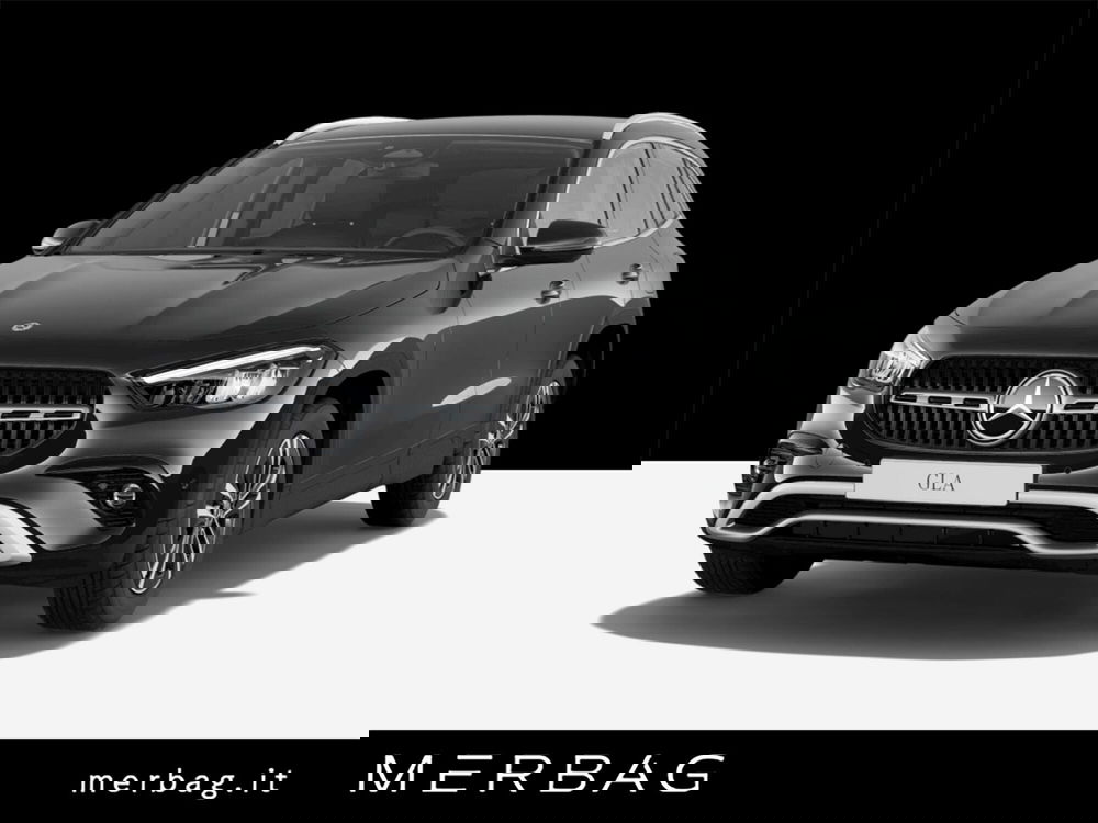 Mercedes-Benz GLA SUV nuova a Milano
