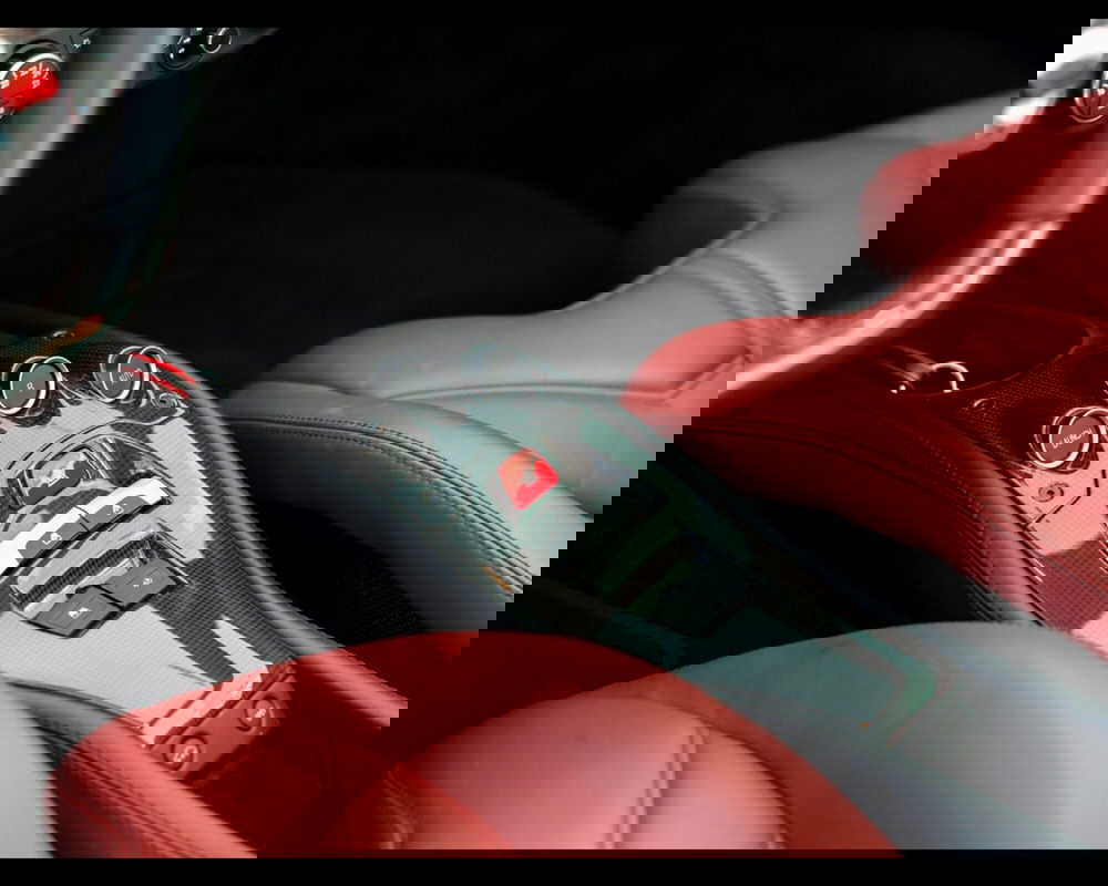 Ferrari 458 Coupé usata a Padova (15)