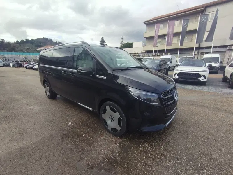 Mercedes-Benz Classe V nuova a Pescara (2)