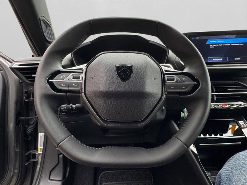 Peugeot 2008 nuova a Genova (14)